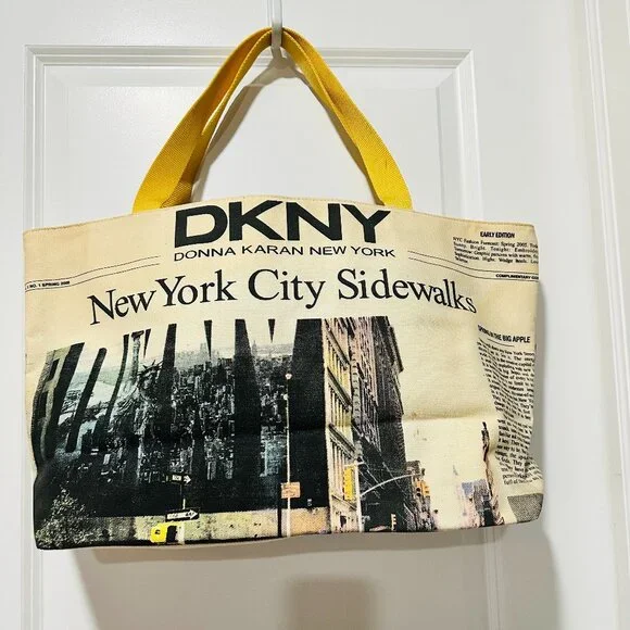 VNT DKNY Donna Karan New York City Sidewalks Landscape Canvas Tote, (NWOT) - Picture 1 of 16